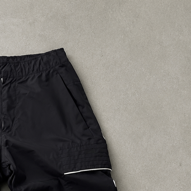 Nike Cargo Pants Schwarz Limited (M)
