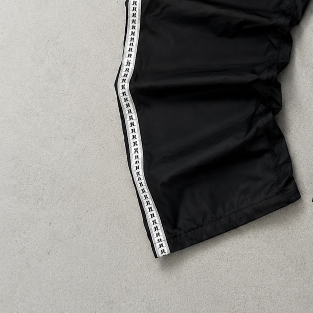Nike Cargo Pants Schwarz Limited (M)