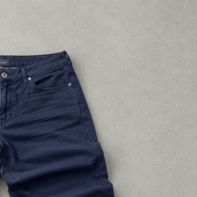 Emporio Armani J06 Jeans Marineblau Rare (W28 | DE 44)