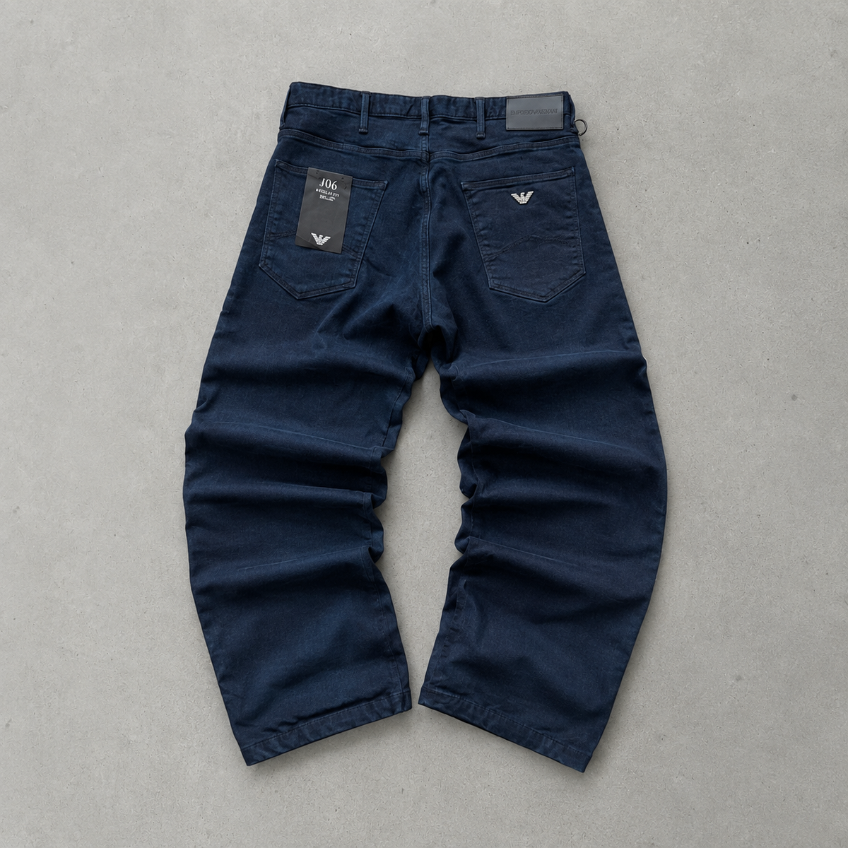 Emporio Armani J06 Jeans Marineblau Rare (W28 | DE 44)