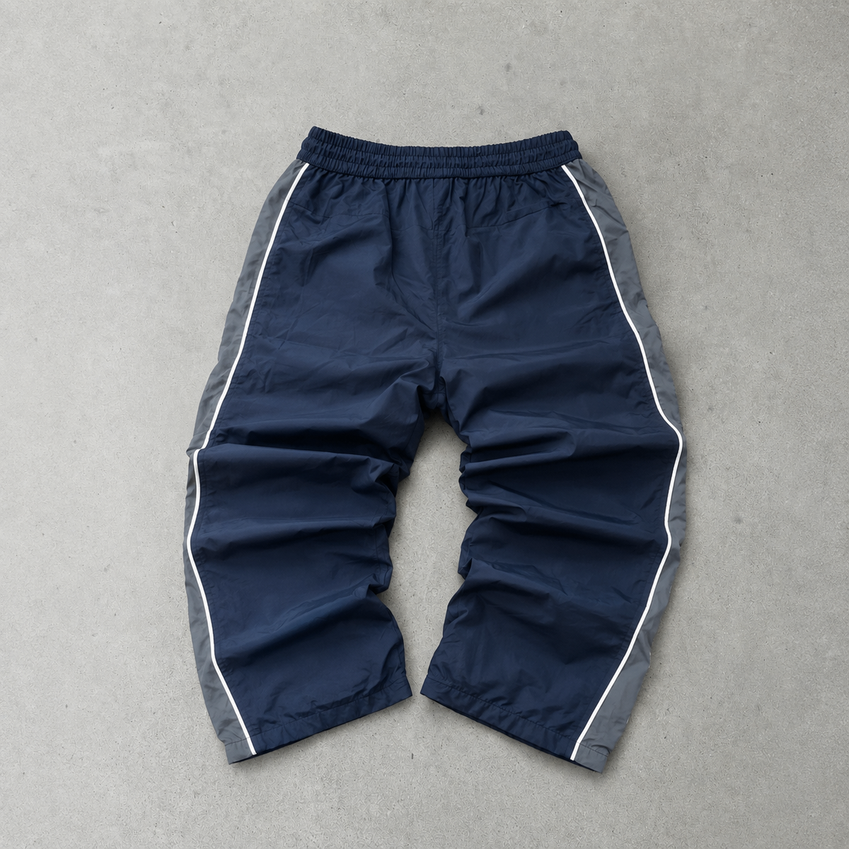 Nike Track Pants Marineblau Limited (Size L) Stitched Logo