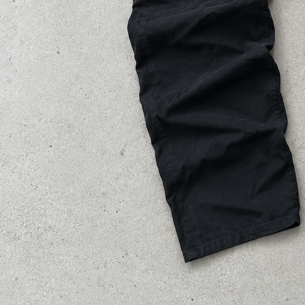 Jean vintage Armani Jeans noir en édition limitée (W38 / DE 54)