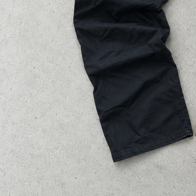 Jean vintage Armani Jeans noir en édition limitée (W38 / DE 54)
