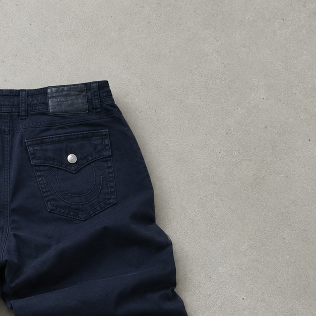 True Religion Jeans Schwarz Rare (W32 | DE 48)