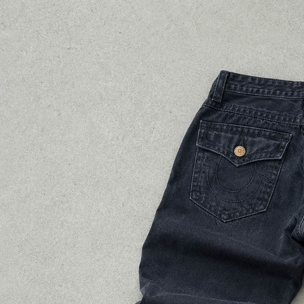 True Religion Jeans Schwarz Rare (W32 | DE 48)