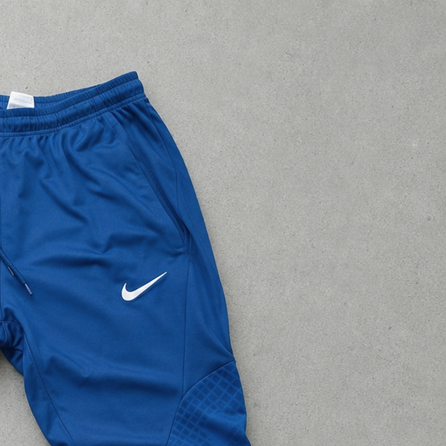 PSG Nike Track Pants Blau Rare (Size L)
