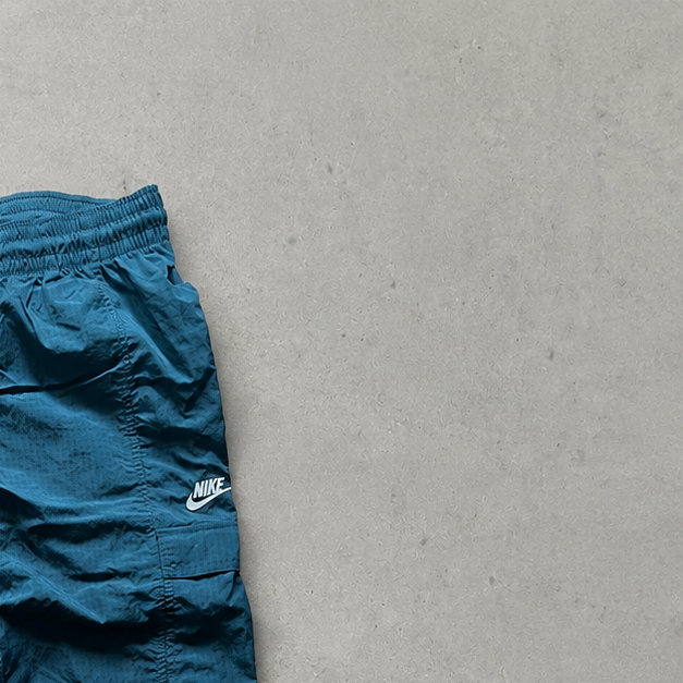 Nike Pants Dunkelgrün Limited (S)