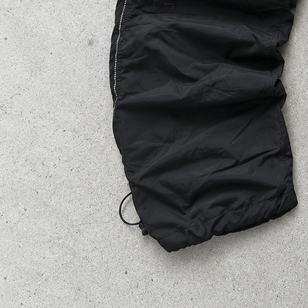 Y2K Adidas Shorts Schwarz Limited (M)