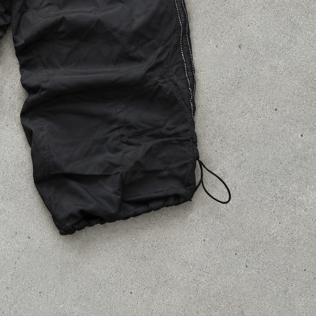 Y2K Adidas Shorts Schwarz Limited (M)