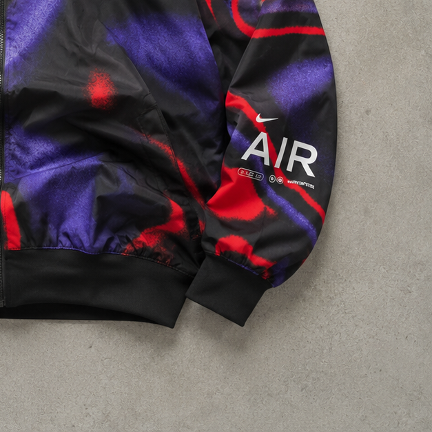 Nike Windbreaker Black, Red Rare (Size XL)