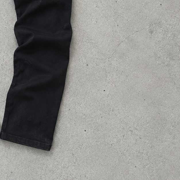 Jeans Emporio Armani noirs rares (W30 / DE 46)