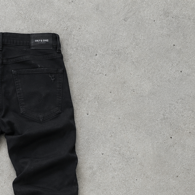 Jeans Emporio Armani noirs rares (W30 / DE 46)