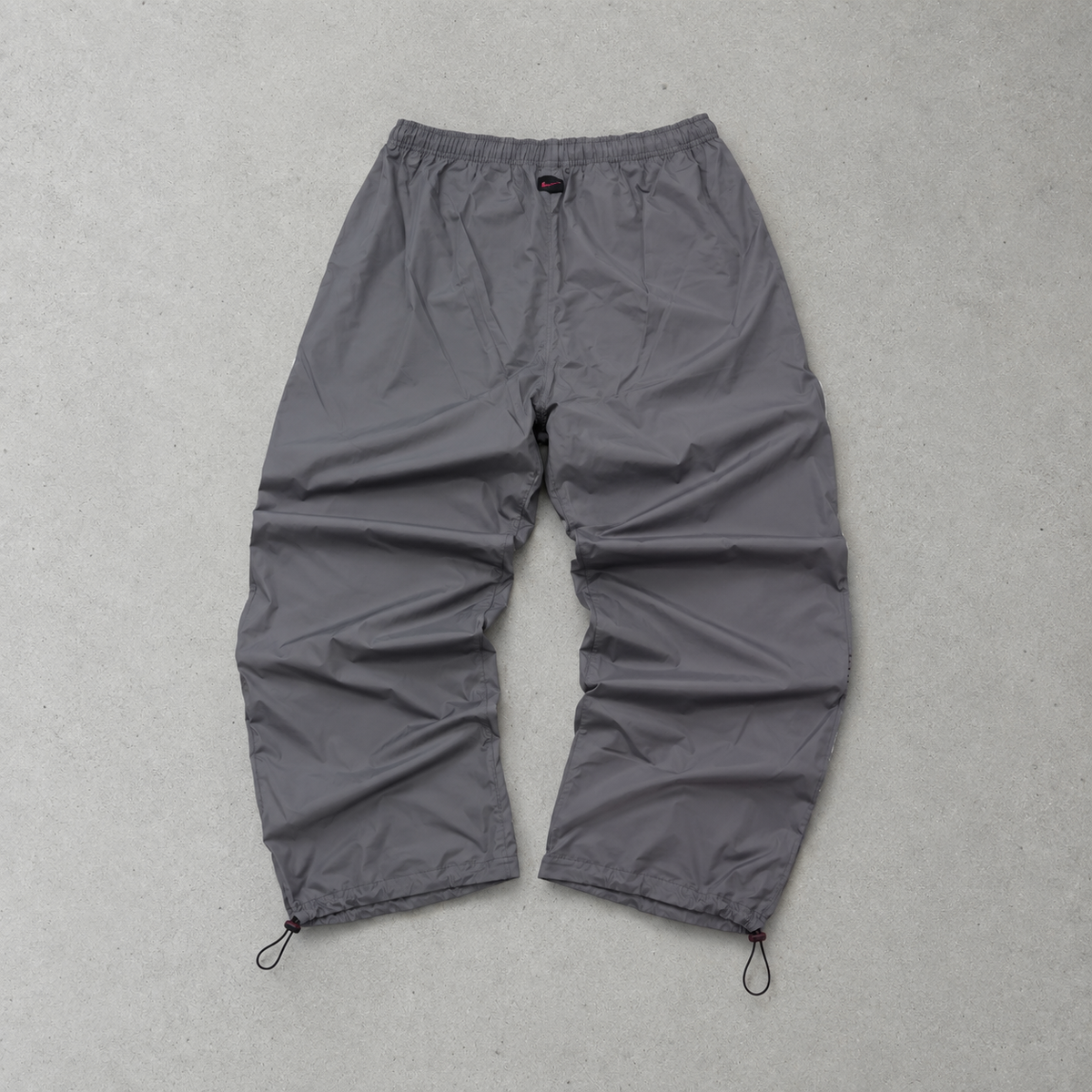 Nike Track Pants Grau Rare (Size XL)
