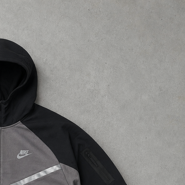 Nike Jacket Schwarz Limited (Size M)