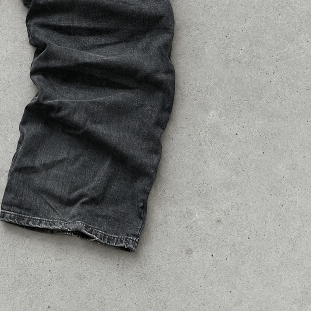 Armani Jeans Gris Édition Limitée (W30 / DE 46)