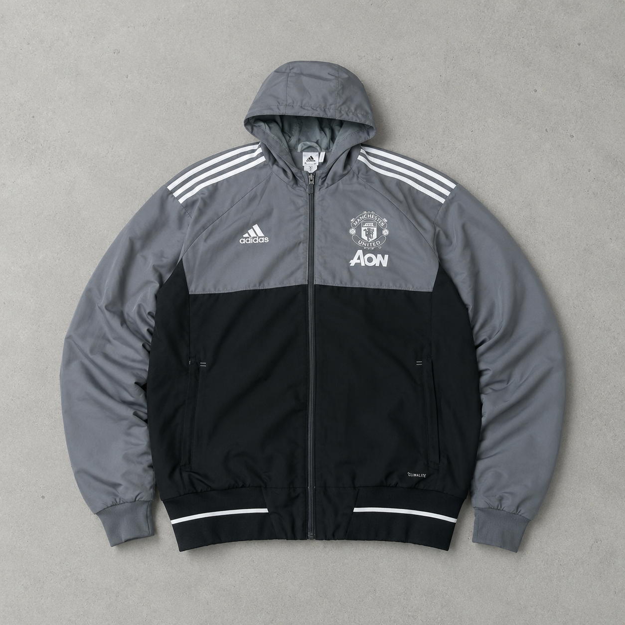 Adidas Jacket Grau Rare (Size L)