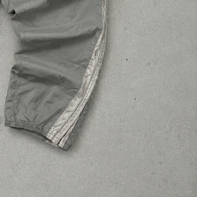 Nike Track Pants Grau Limited (M)