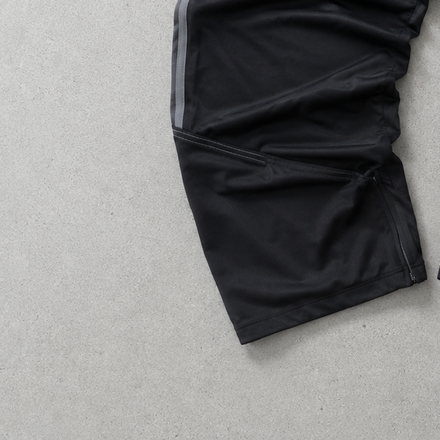 Adidas Track Pants Schwarz Rare (Size M) Stitched Logo