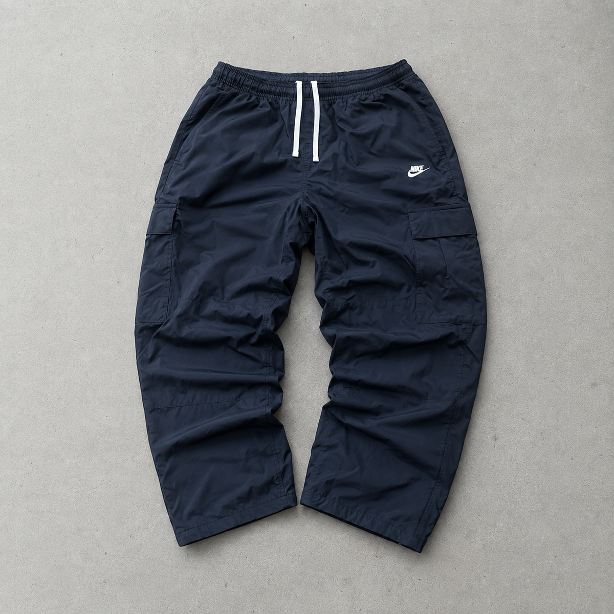 Nike Cargo Pants Schwarz Limited (Size L)