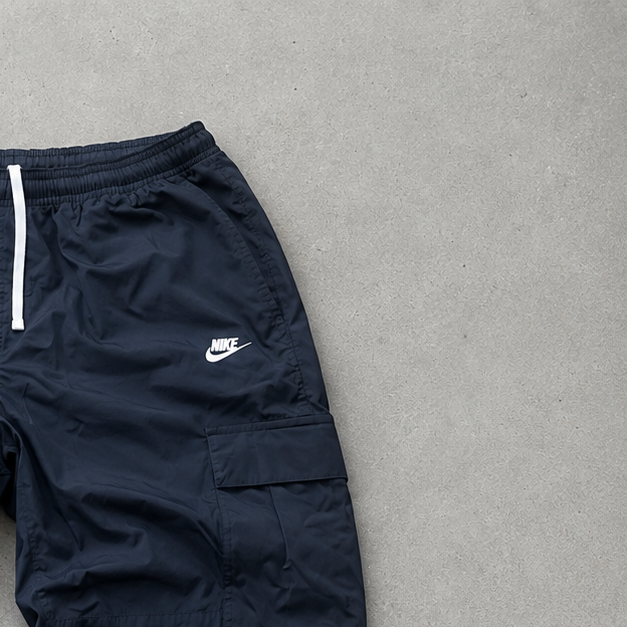 Nike Cargo Pants Schwarz Limited (Size L)