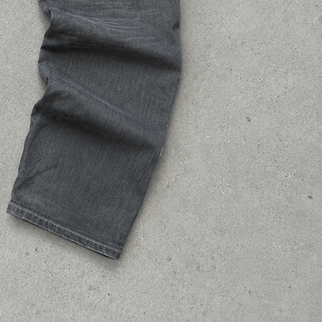 Jean Armani Jeans gris en édition limitée (W32 / DE 48)