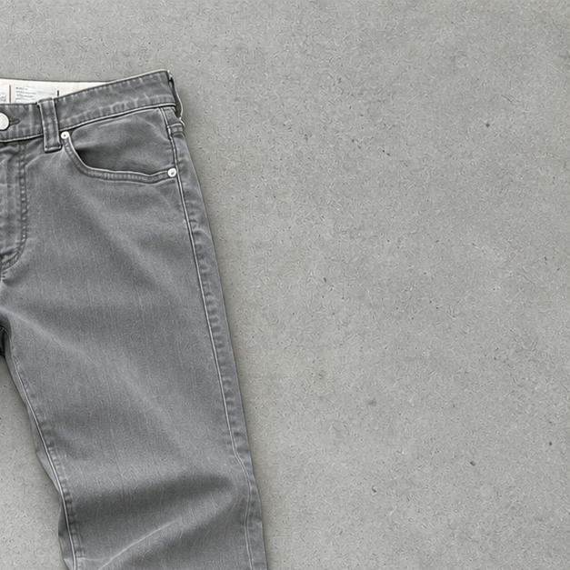 Armani Jeans Grau Limited (W32 / DE 48)