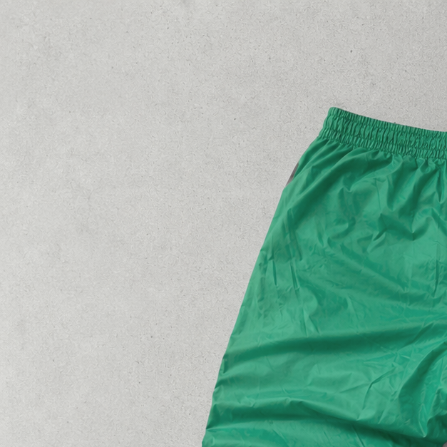 Nike Track Pants Grün Rare (Size M)