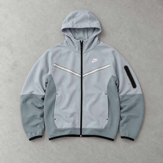 Nike Tech Fleece Jacket Hellblau Rare (S)