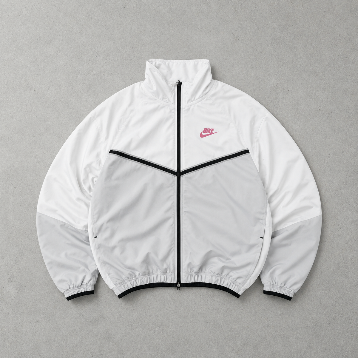 Nike Jacket Weiß Limited (Size M)
