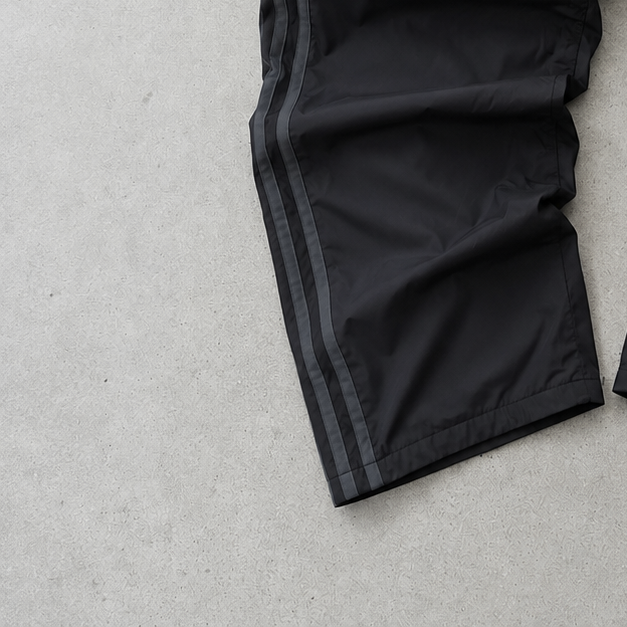Adidas Track Pants Schwarz Rare (Size S)