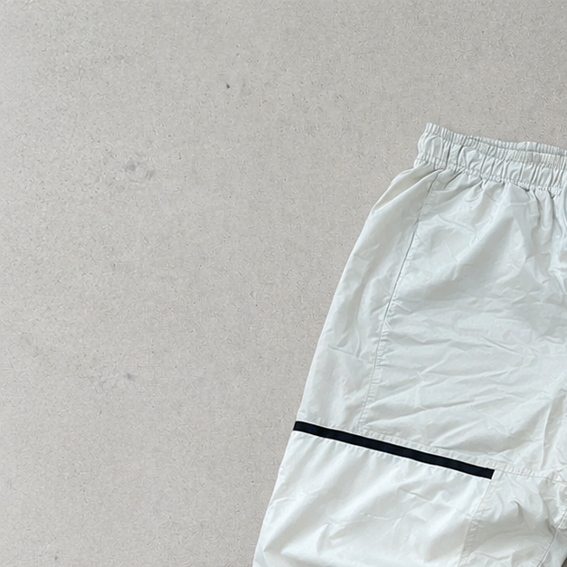 Y2K Nike Track Pants Weiß Limited (M)