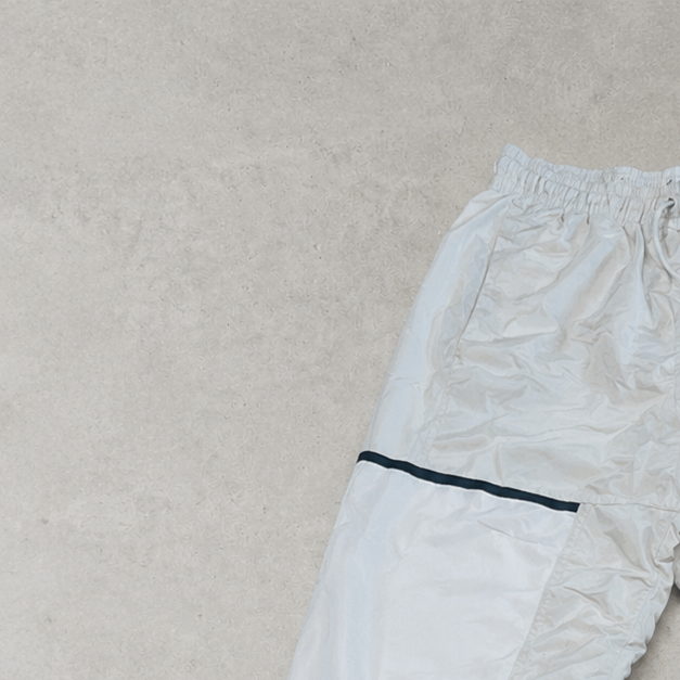 Y2K Nike Track Pants Weiß Limited (M)