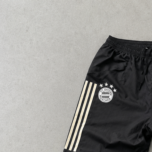 Adidas Jacket Schwarz Rare (S)