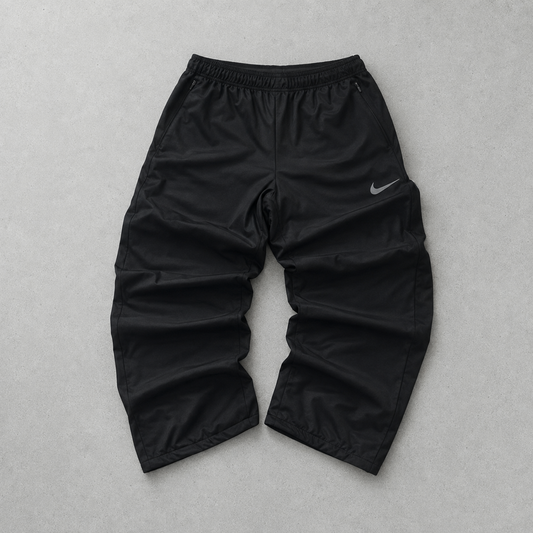 Nike Trainingshose Schwarz Limited (Größe L)