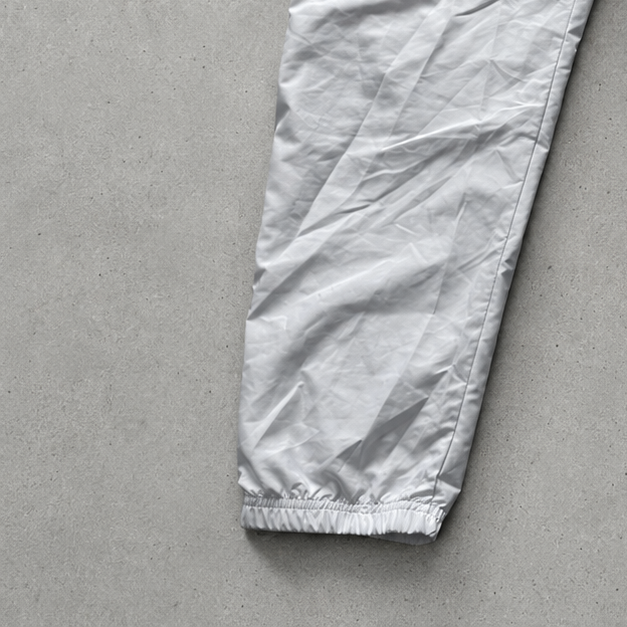 Nike Track Pants Weiß Limited (Size L)
