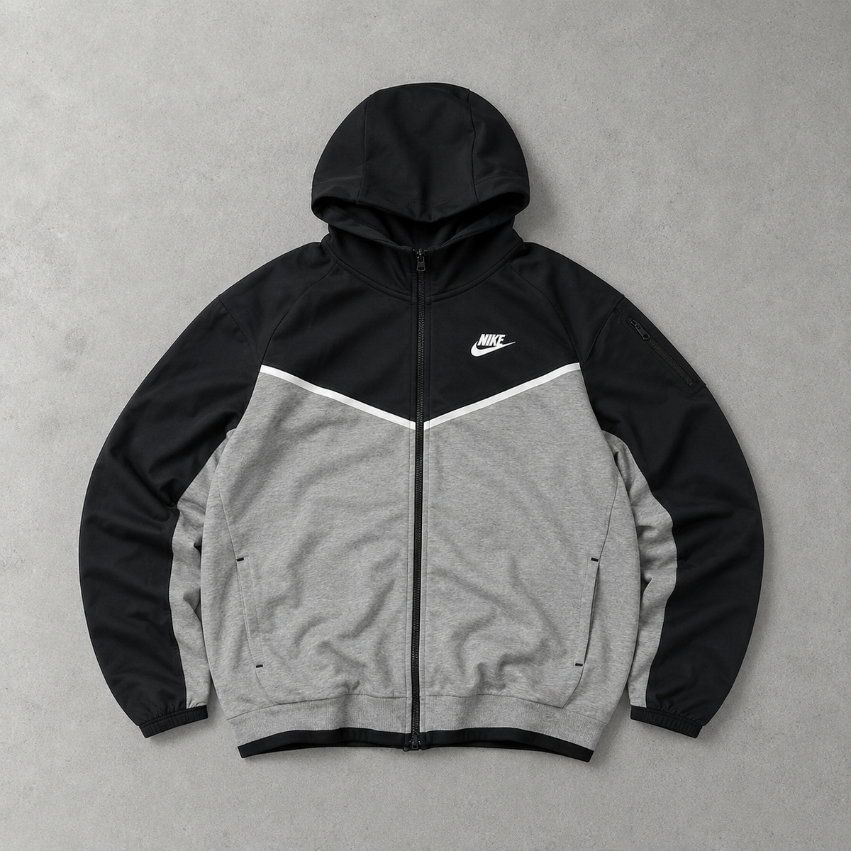 Nike Jacket Grau Rare (Size M)