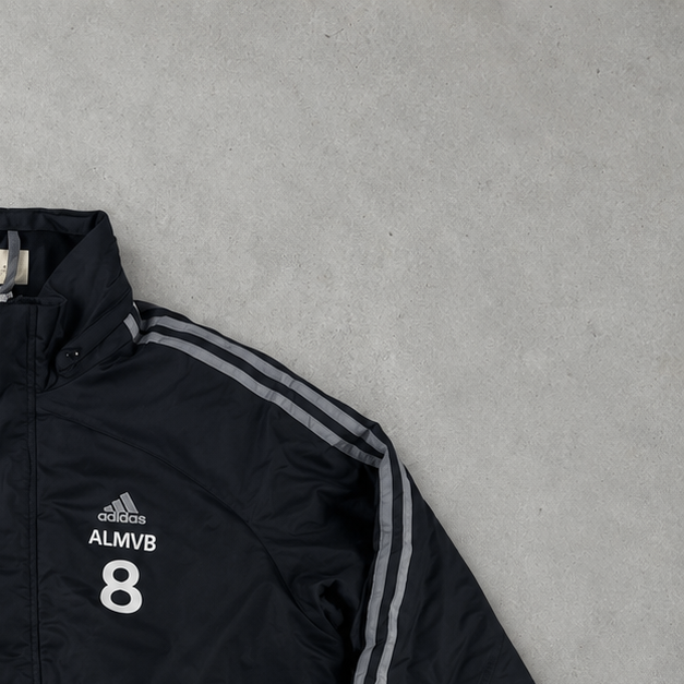 Y2K Adidas Jacket Black Rare (L)