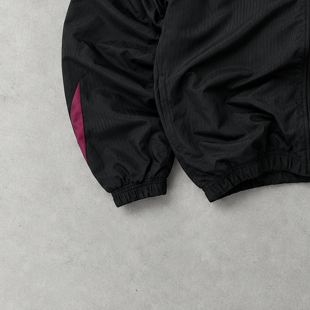Nike Trainingsjacke Schwarz Limited (M)