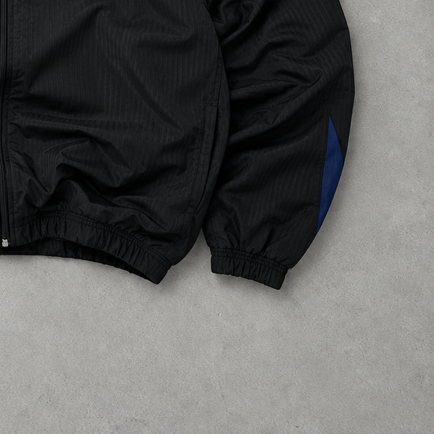 Nike Trainingsjacke Schwarz Limited (M)