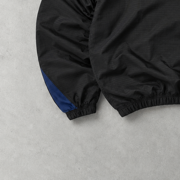 Nike Trainingsjacke Schwarz Limited (M)