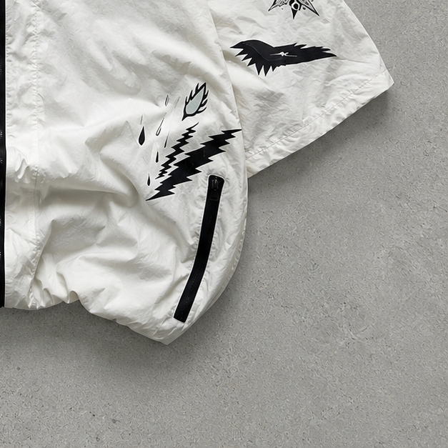 Nike Jacket White, Black Limited (M)