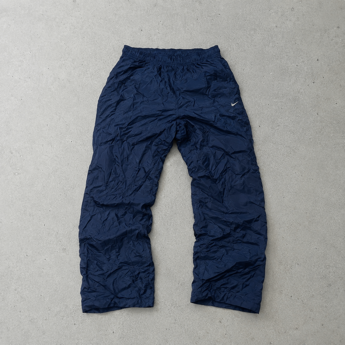 Pantalon de survêtement Nike années 90 bleu marine limité (M)