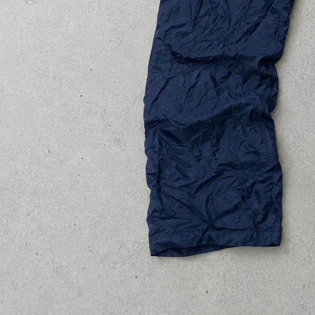 Pantalon de survêtement Nike années 90 bleu marine limité (M)