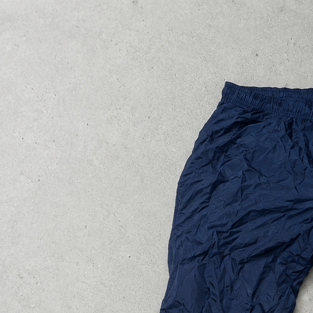 Pantalon de survêtement Nike années 90 bleu marine limité (M)