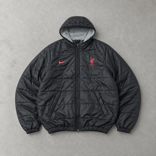 Liverpool Nike Puffer Jacket Schwarz Rare (Size S)