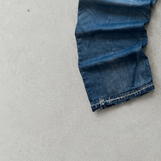 Armani Jeans Blau Rare (M)
