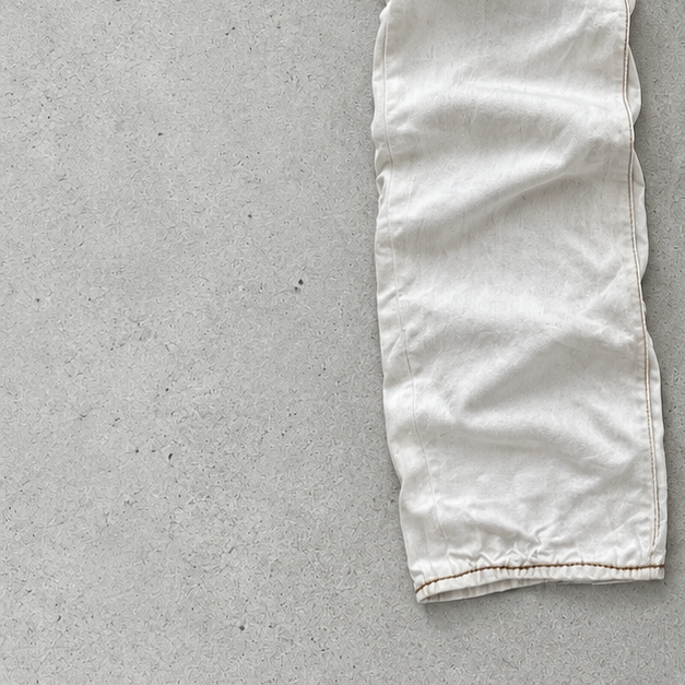 True Religion Jeans White Limited (M)