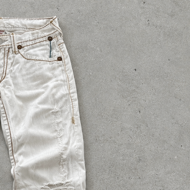 True Religion Jeans White Limited (M)