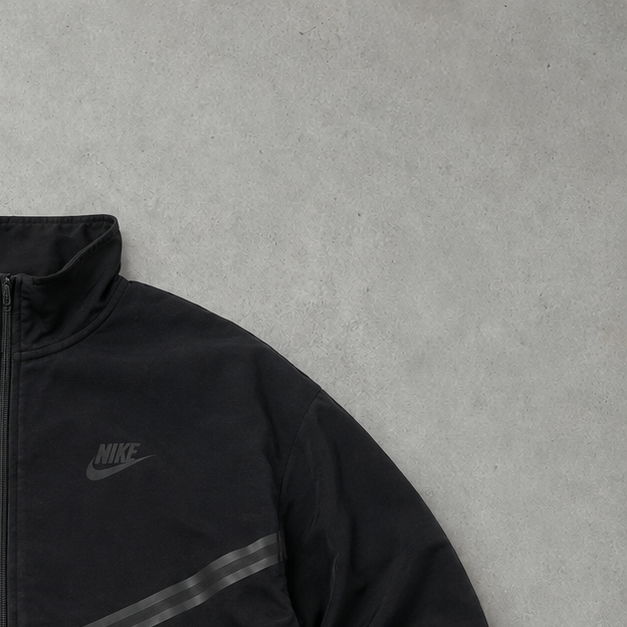Sweat-shirt Nike noir rare (taille M)