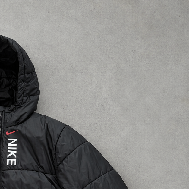 Veste Nike noire limitée (M)